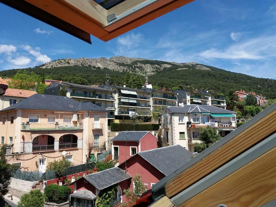 Отель Duplex El Escorial Сан-Лоренсо-де-Эль-Эскориаль Экстерьер фото